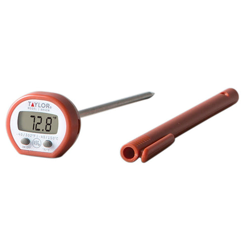 PROFESSIONAL, INSTANT READ RESULTS: NSF approved thermometer provides an instant read on internal food temperatures. | EASY TO USE, EASY TO READ: the 1/3