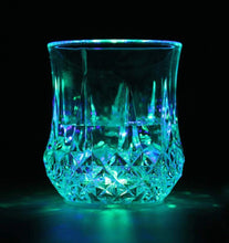 Load image into Gallery viewer, Liquid Activated Light-Up Flashing LED Drinking Cups Tumblers - Holds 7 Ounces, Batteries Included - Fancy Plastic Clear Crystal (4)
