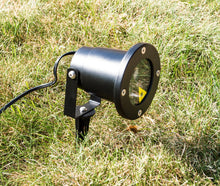 Load image into Gallery viewer, Waterproof IP65 Green and Red Star Show Multi-mode Laser Projector with IR Remote
